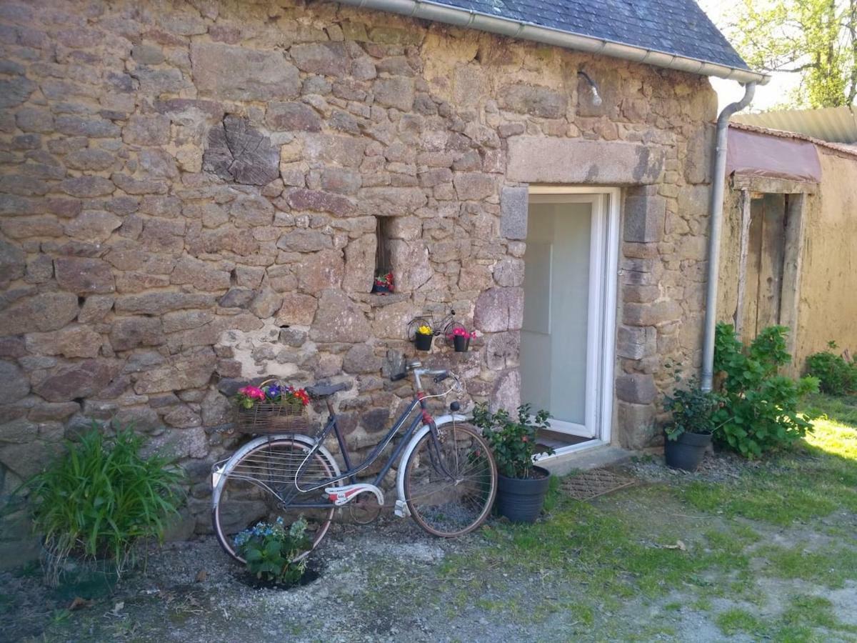Gite Le Valet, T2 Classe 3 Etoiles, Entre Rennes Et Saint-Malo La Chapelle-aux-Filzméens Eksteriør billede